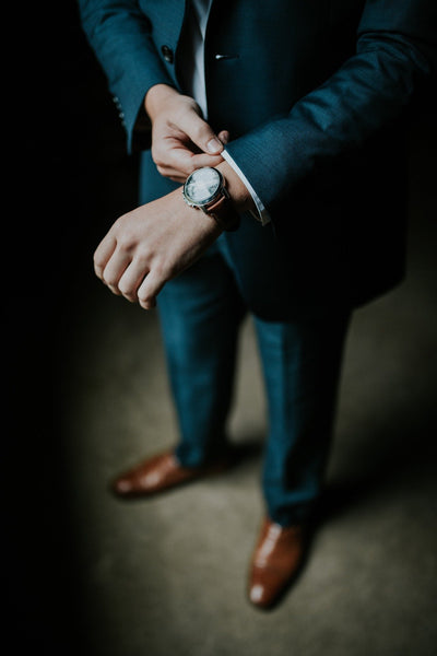 Trouver la montre en bois homme adaptée à une tenue habillée – Conseils et tendances