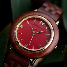 Montre en bois femme - Éclat Éternel Rubis