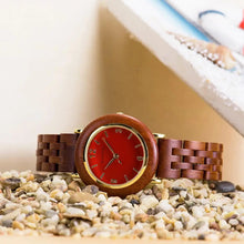 Montre en bois femme - Éclat Éternel Rubis