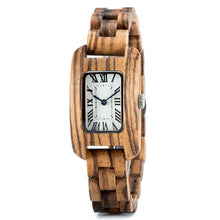 Montre en bois femme - Élégance Royale Lunaire